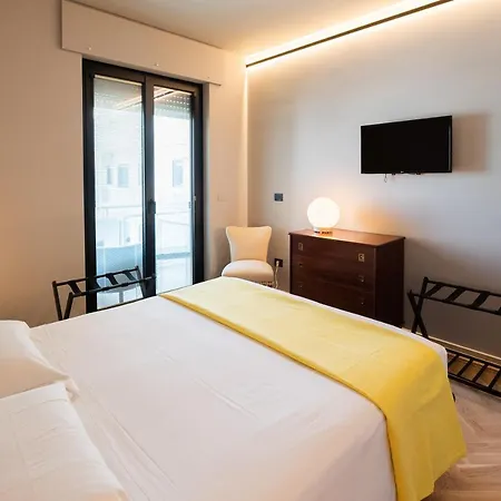 Loft 33 *